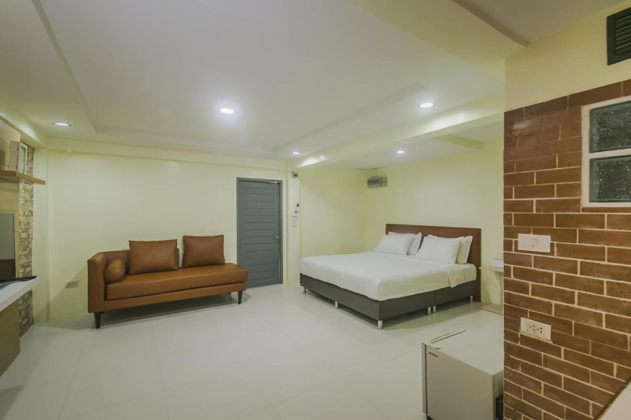 Petchsiri Room เพชรสิริรูม Ban Sai Mai エクステリア 写真