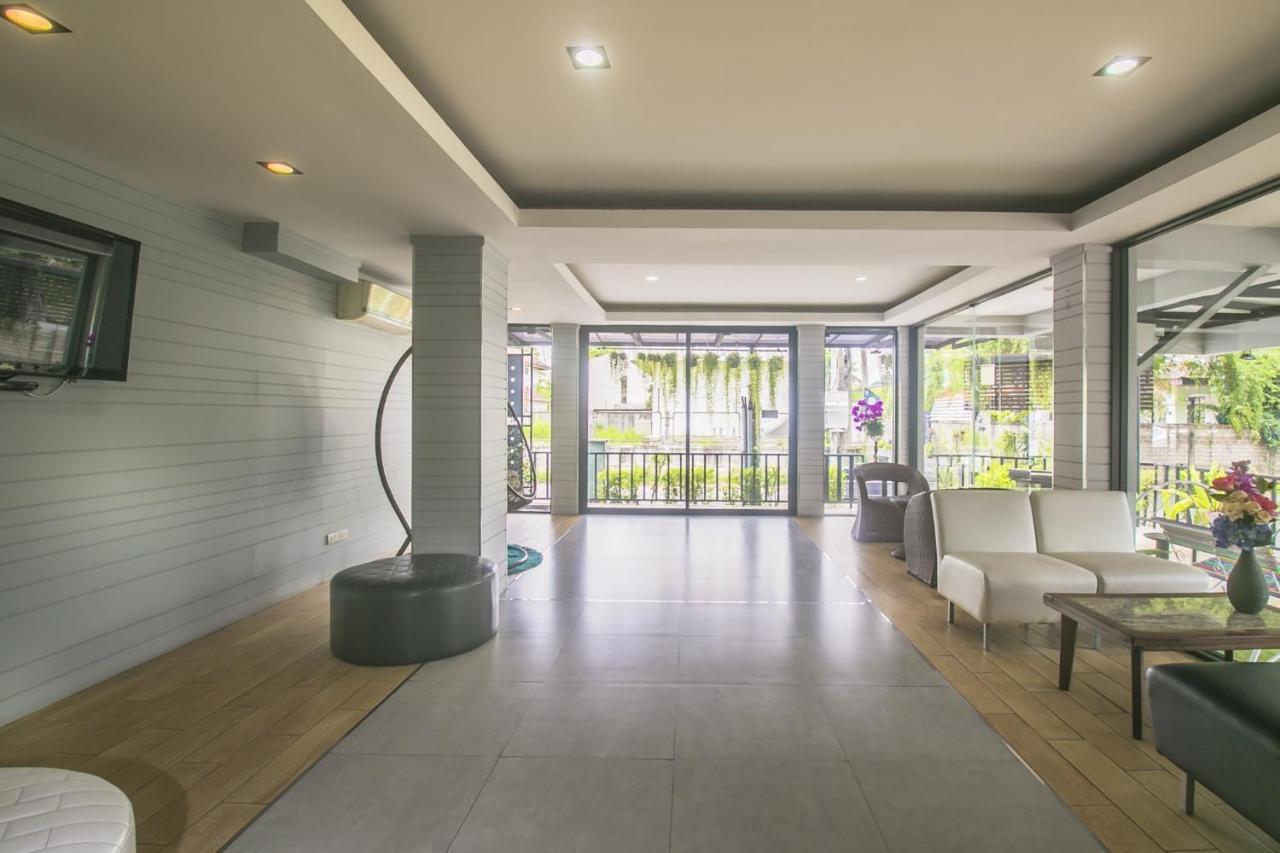 Petchsiri Room เพชรสิริรูม Ban Sai Mai エクステリア 写真
