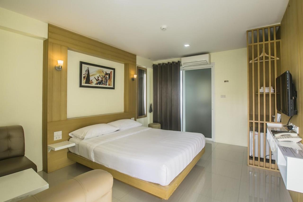 Petchsiri Room เพชรสิริรูม Ban Sai Mai エクステリア 写真
