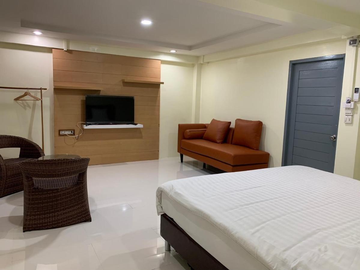 Petchsiri Room เพชรสิริรูม Ban Sai Mai エクステリア 写真