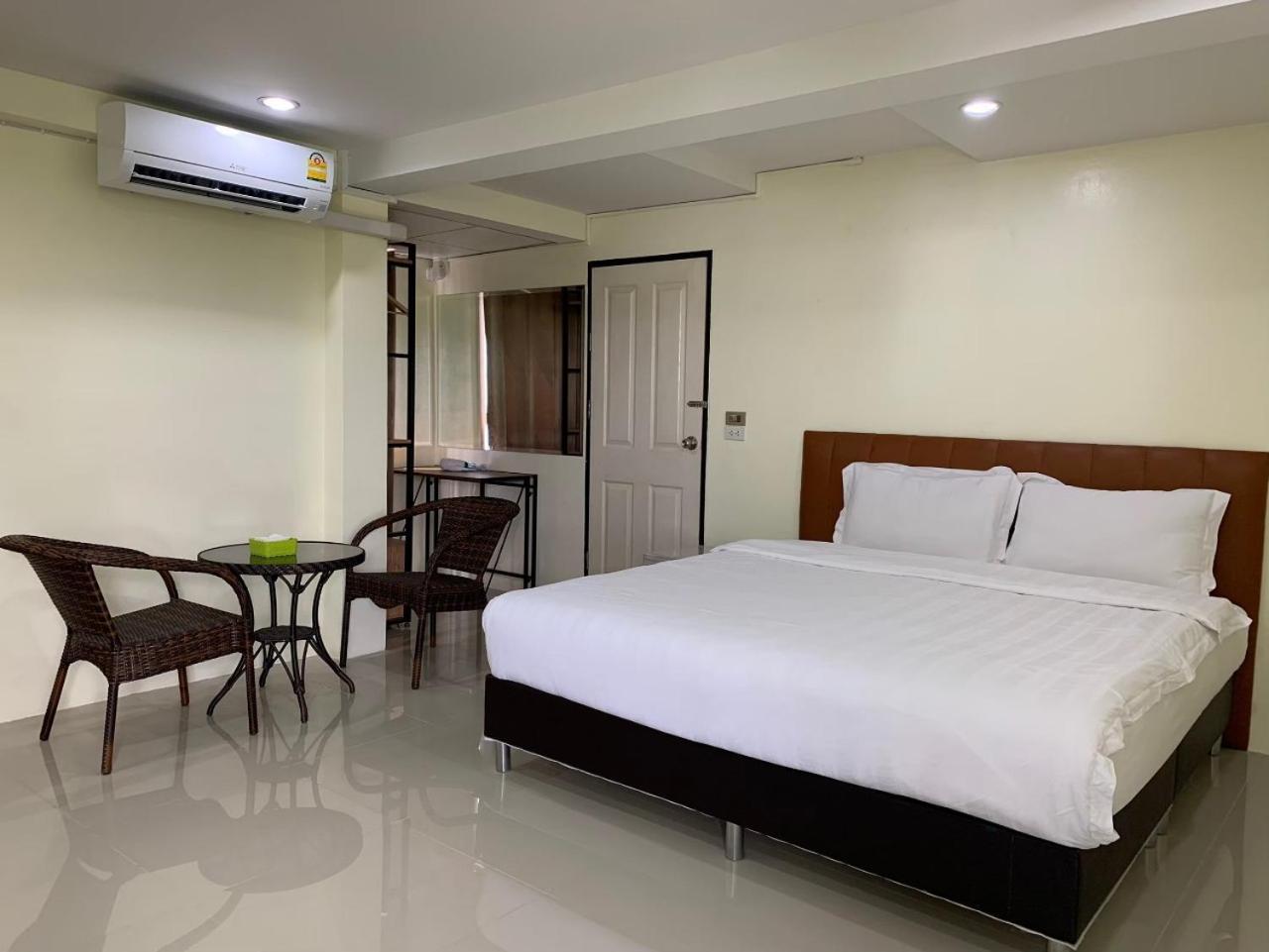 Petchsiri Room เพชรสิริรูม Ban Sai Mai エクステリア 写真
