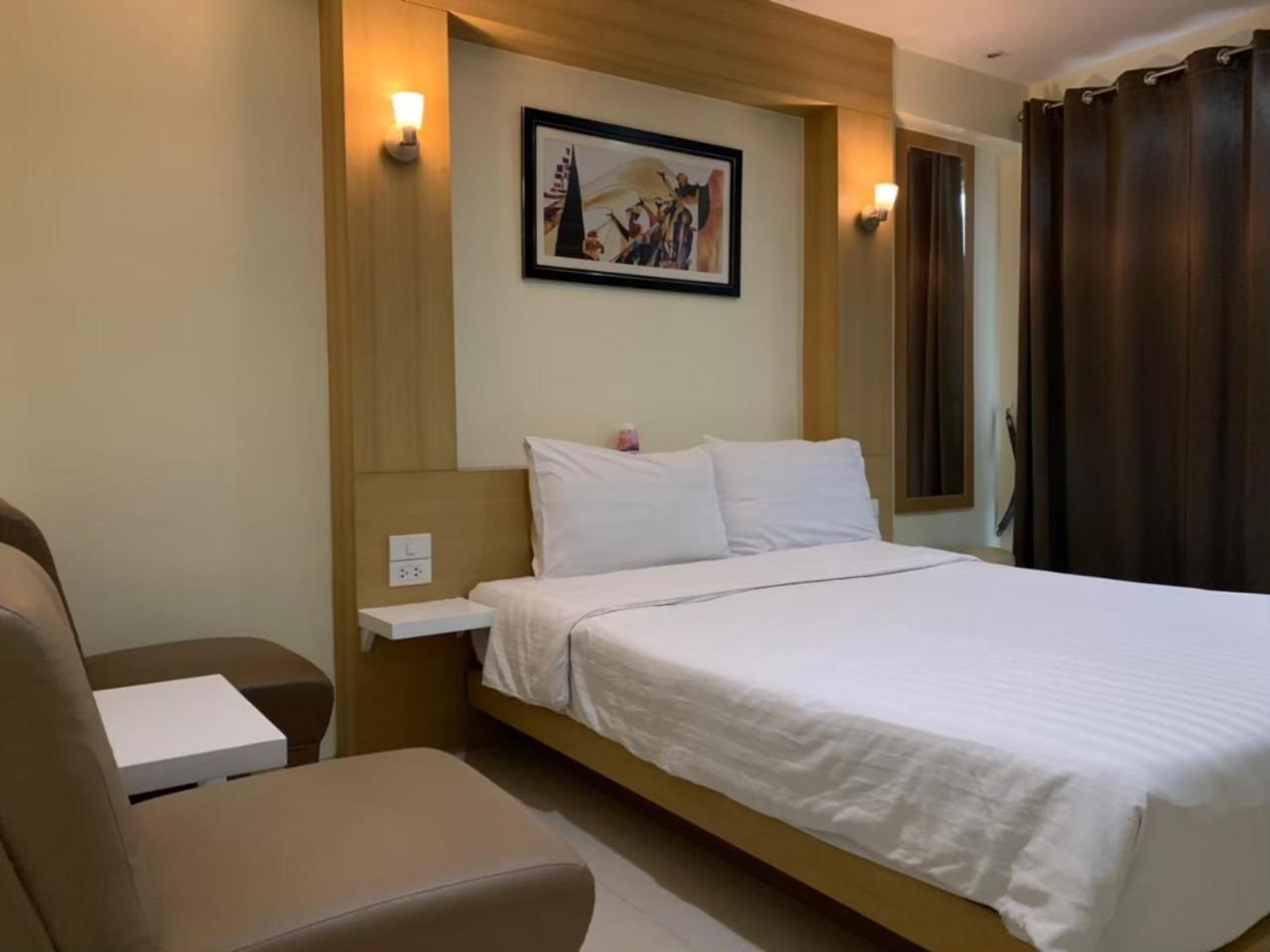 Petchsiri Room เพชรสิริรูม Ban Sai Mai エクステリア 写真