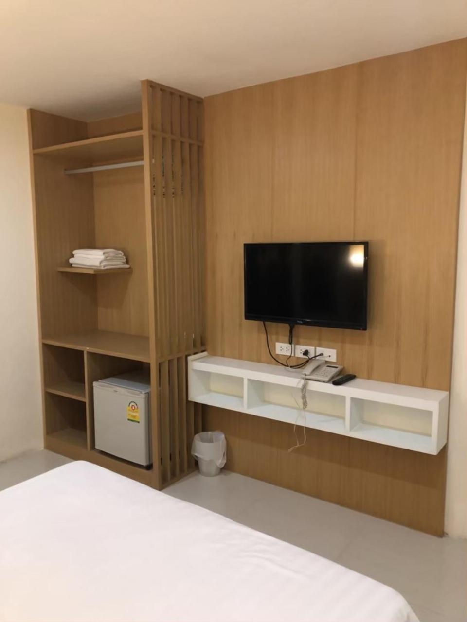 Petchsiri Room เพชรสิริรูม Ban Sai Mai エクステリア 写真