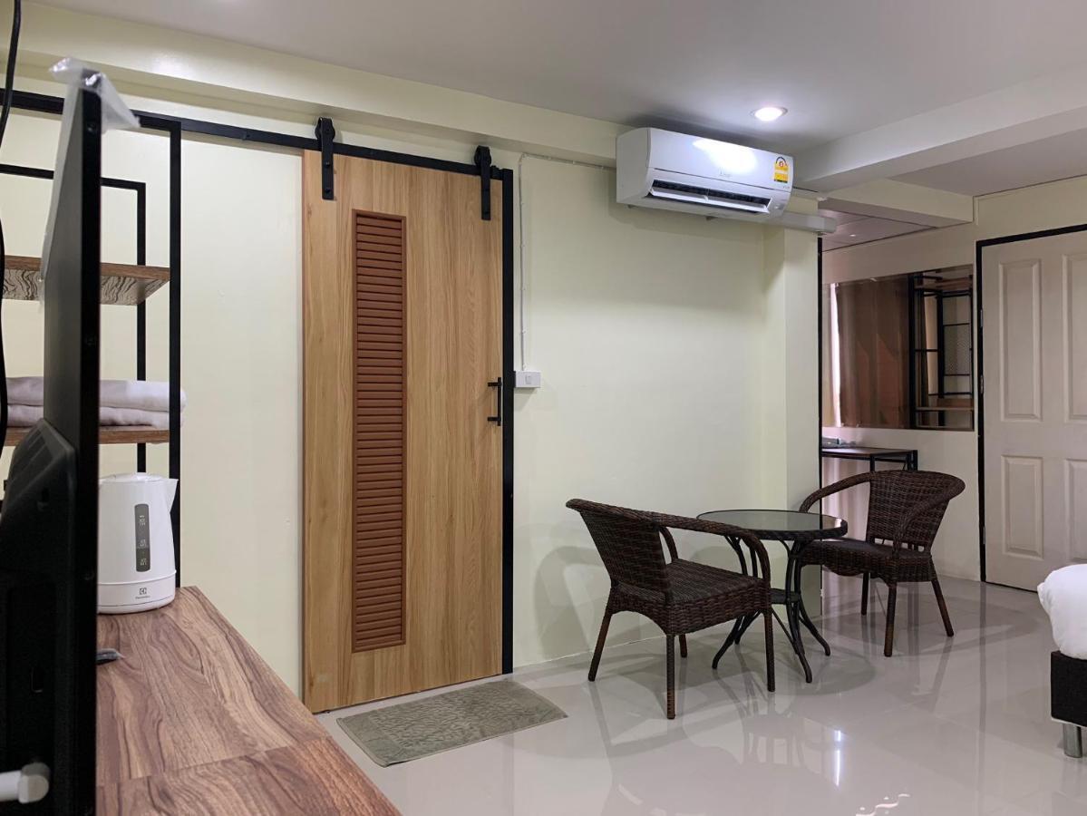 Petchsiri Room เพชรสิริรูม Ban Sai Mai エクステリア 写真